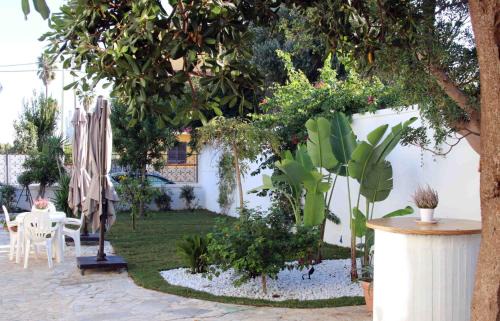 Brindisi Bed & Breakfast | Flowing House
