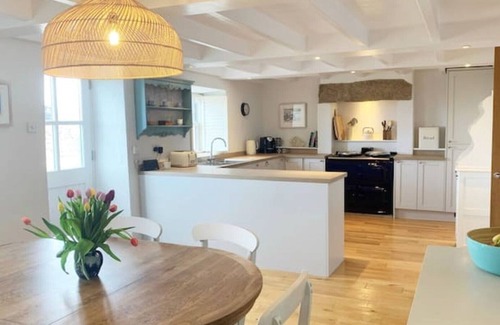 St Ives House | Folly Farm Cottage, Cosy, Secluded Near to St Ives