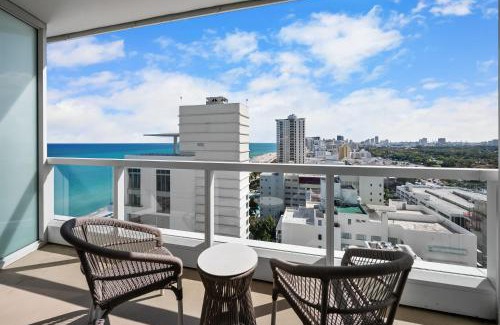 Mid Beach Apartment | FontaineBleau Resort Balcony w Ocean + Bay View