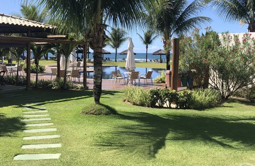 Diogo Apartment | Foot on the sand . coral paradise, guarajuba!