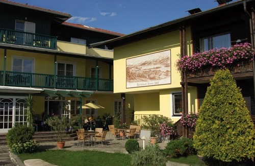 Poertschach am Woerthersee Apartment | For SEEVERLIEBTE - apartment with 2 bedrooms, 2 - 4 people, private beach