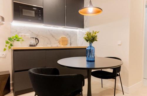 Palos de la Frontera Apartment | For You Rentals Estudio Oriente Diseño y confort en DELICIAS MADRID Temporal DEL2916