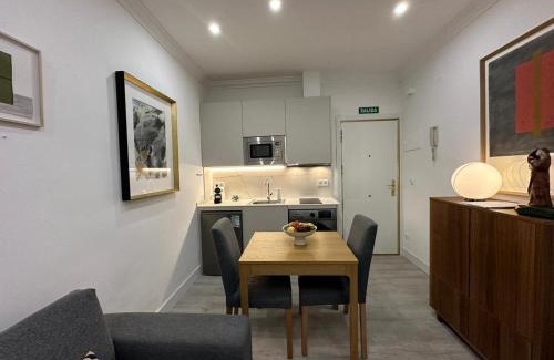 Trafalgar Apartment | For You Rentals Glorieta de Bilbao apartment TEMPORAL EGU4