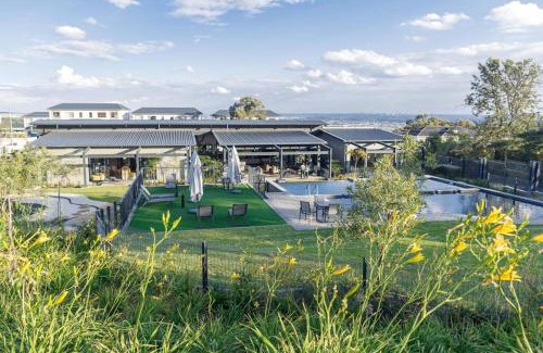 Greater Johannesburg Metropolitan Area Apartment | Fore's Luxurious Home