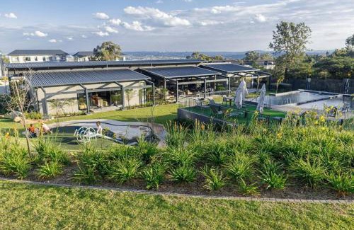 Greater Johannesburg Metropolitan Area Apartment | Fore's Luxurious Home