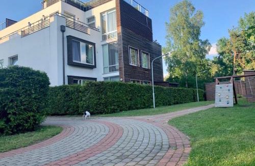Jurmala House | Forest gateway