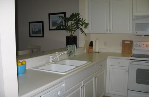 Naples Condo | Forest Glen Country Club Garden Home 2 Bedroom Plus Den 4th hole, Naples, FL
