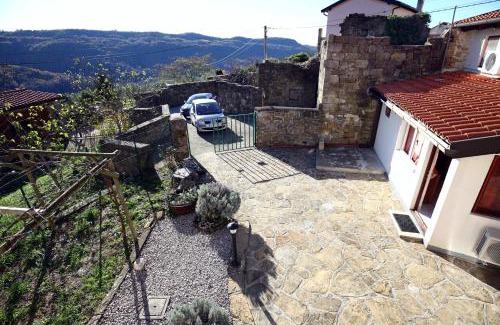 Koper Apartment | Forest Hideaway Suites STAR