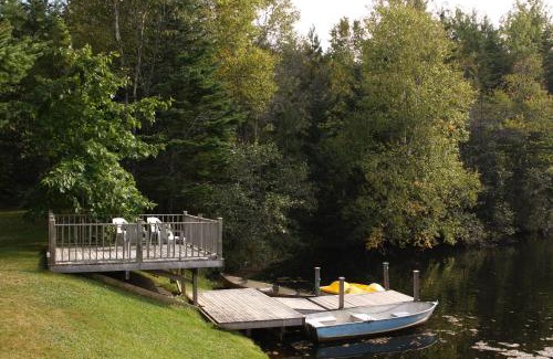 Murray Harbour Resort | Forest & Lake PEI Cottages
