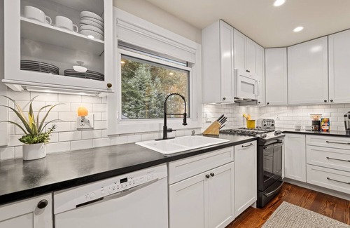 Downieville-Lawson-Dumont Cabin | Forest-Nestled Creekfront Cabin, Fireplace & Sauna