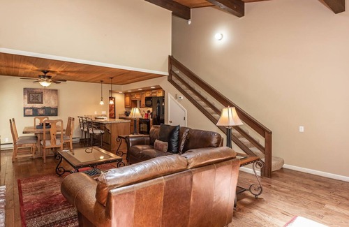 Incline Village House | Forest Pines Condo #219 - walk to beaches