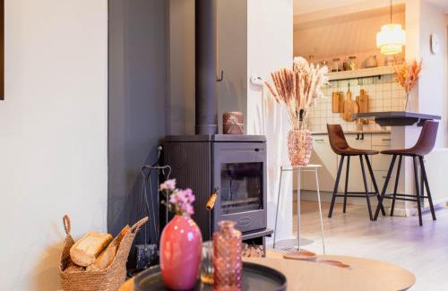 Lemele House | Forest Retreat in Private House