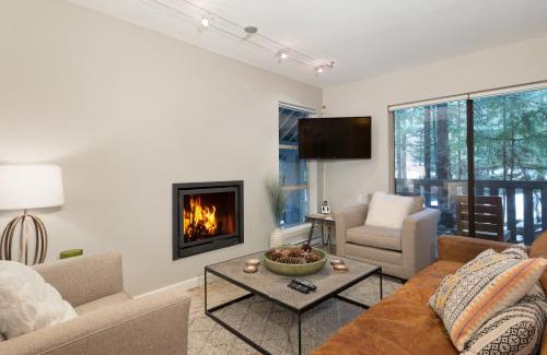 Blackcomb Apartment | Forest Trails by Whistler Premier