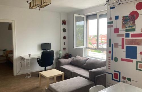Leon Apartment | Forest View