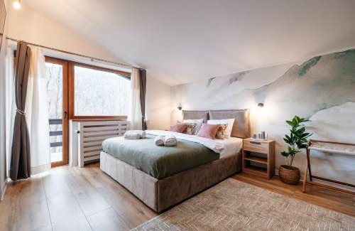 Sinaia Apartment | Forest Villa Private Studio with Balcony & Parking - Hublou Home 4
