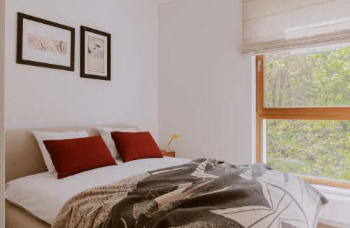 Sopot Apartment | Forest Zen Sopot z widokiem na morze - Praia Apartments - Polsat Plus Arena