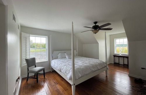 Kemblesville House | Forget & Re-set at this Farmette in the heart of southern Chester county!