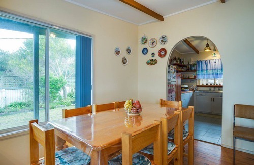 Sorrento House | FORREST MEDITERRANEAN GARDEN & PIZZA OVEN HIDEAWAY IN SORRENTO