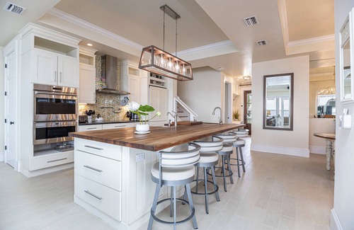 Alabama Grove Terrace House | Fort Myers Florida Waterfront Luxury Home, Newly Remodeled, Sleeps 12!