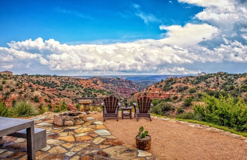 Canyon Apartment | Fortress Cabin on the West Rim