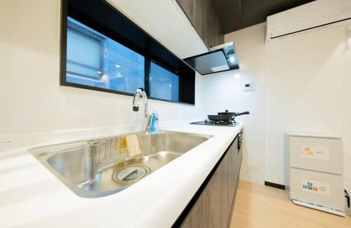 Higashinari Apartment | *Fortune House* 今里駅徒歩3分 難波まで電車一本 最大6人
