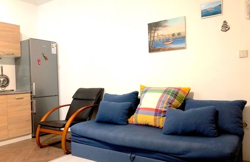 Mrljane Apartment | Four-bedroom apartment with terrace and sea view Mrljane, Pašman (A-20850-d)