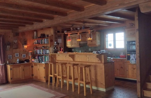 Alpe des Chaux Ski Chalet | Four bedroom chalet in Gryon Switzerland with wonderful views close to ski area