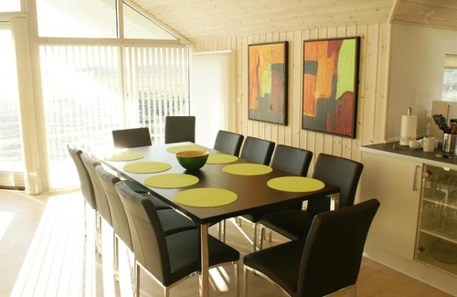 Nr. Lyngby House | Four-Bedroom Holiday Home Helledievej with a Sauna 07