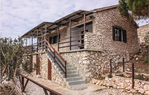 Kornati House | Four-Bedroom Holiday Home In Kornati