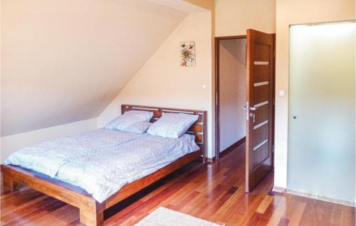 Purda House | Four-Bedroom Holiday Home In Purda