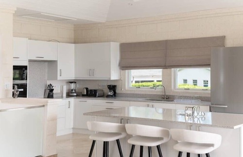 Westmoreland Villa | Four bedroom luxurious Mews Villa in a gated residence