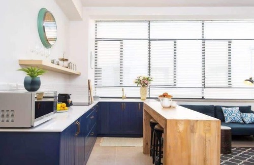 Tel Aviv City Center Apartment | Four Grand 2BR Apts close to Frishman Beach