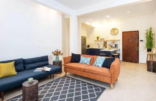 Tel Aviv City Center Apartment | Four Grand 2BR Apts close to Frishman Beach