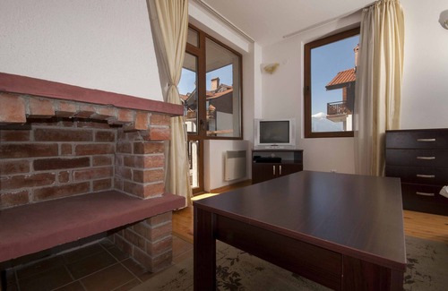 Shiligarnika Apartment | Four Leaf Clover Apartments to Rent
