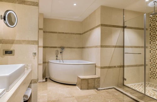 Abak Hotel | Four Points By Sheraton Ikot Ekpene