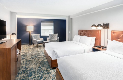 Eastham Hotel | Four Points by Sheraton Eastham Cape Cod