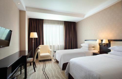 Medan Hotel | Four Points by Sheraton Medan