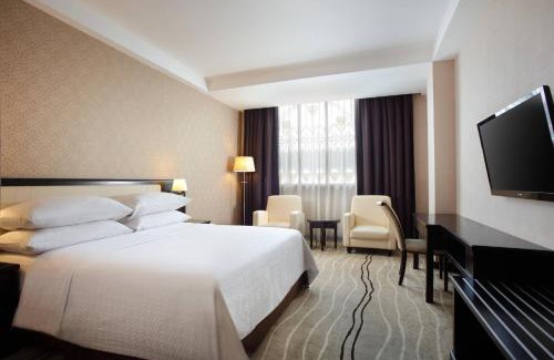 Medan Hotel | Four Points by Sheraton Medan