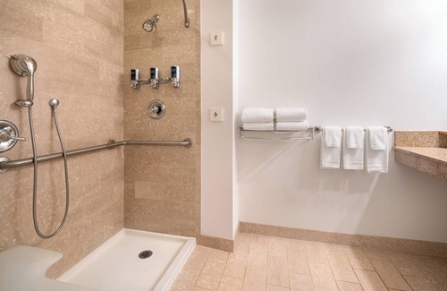 Emeryville Hotel | Four Points by Sheraton San Francisco Bay Bridge