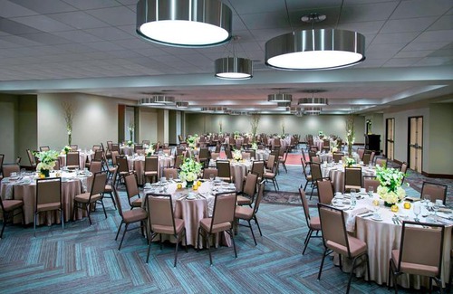 Charleston Hotel | Four Points by Sheraton Charleston