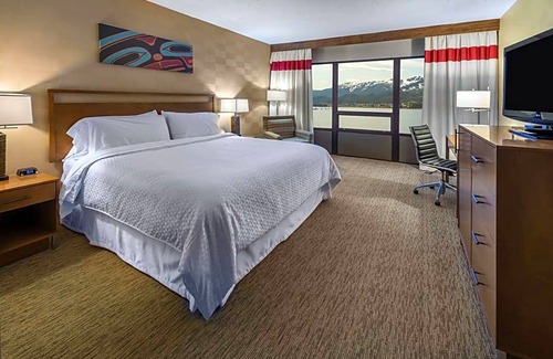 Downtown Juneau Hotel | Four Points by Sheraton Juneau