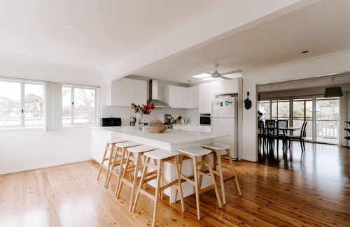 Currarong House | Four Quarters Currarong - from $ 450 per night