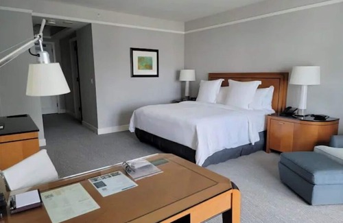 Brickell Hotel | Four Seasons Brickell, King Bed with city and partial ocean view