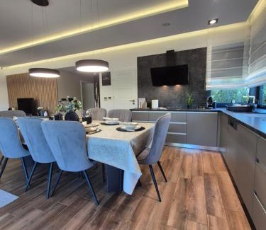 Nyiregyhaza Villa | Four Seasons Luxory Vendégház