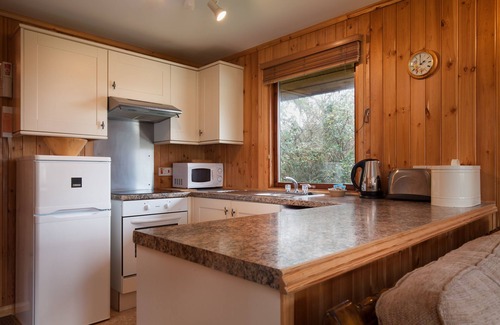 Minehead Cabin | Four star Lodge with two bedrooms, fabulous views yet close to pubs and beach