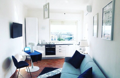 Mergellina Apartment | Fourth Ramp