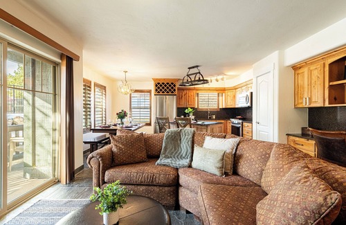 Park City Condo | Fox Bay Condo w/Community Hot Tub+Fitness Center, Across from Deer Valley East Village