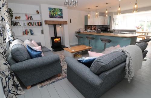 Stannersburn House | Fox View Cottage