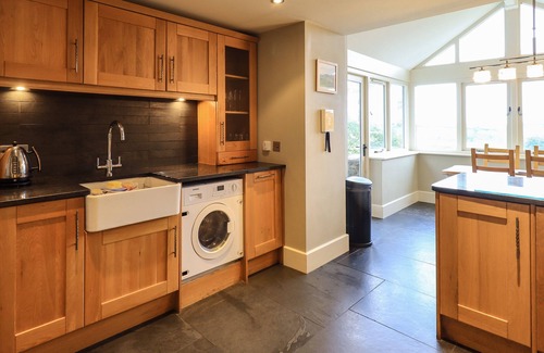 Kendal Cottage | Foxdene Cottage