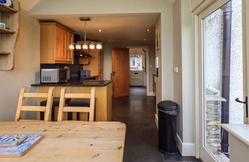 Kendal Cottage | Foxdene Cottage
